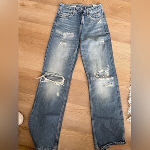 Brand New Zara Ripped Denim Jeans - Light Blue